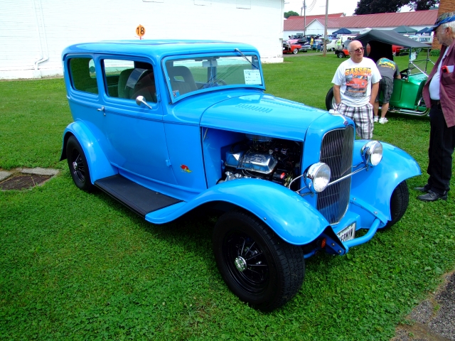 618x457 pixels (310K)